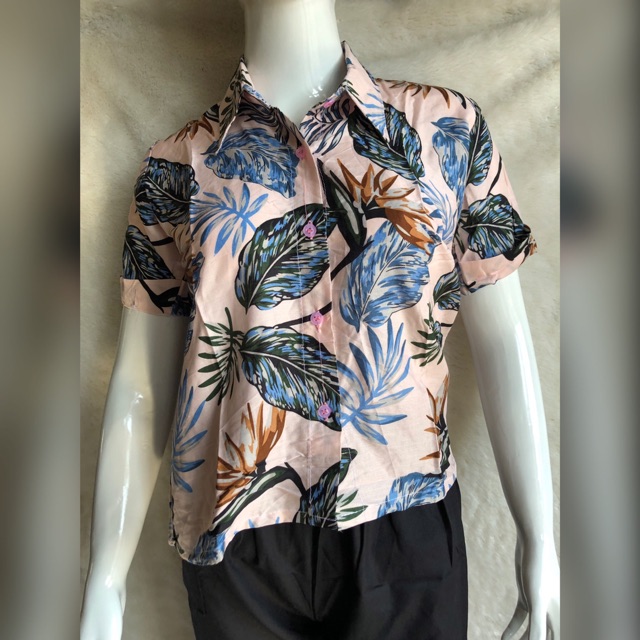 Kemeja pendek daun tropical A020