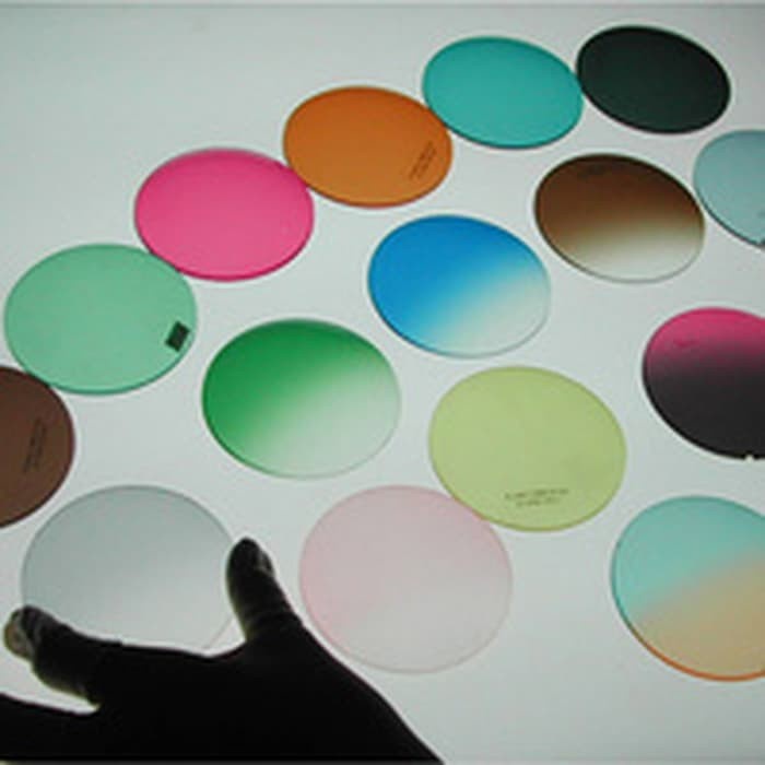 Lensa Warna Gradasi Custom Plano minus-Cylinder