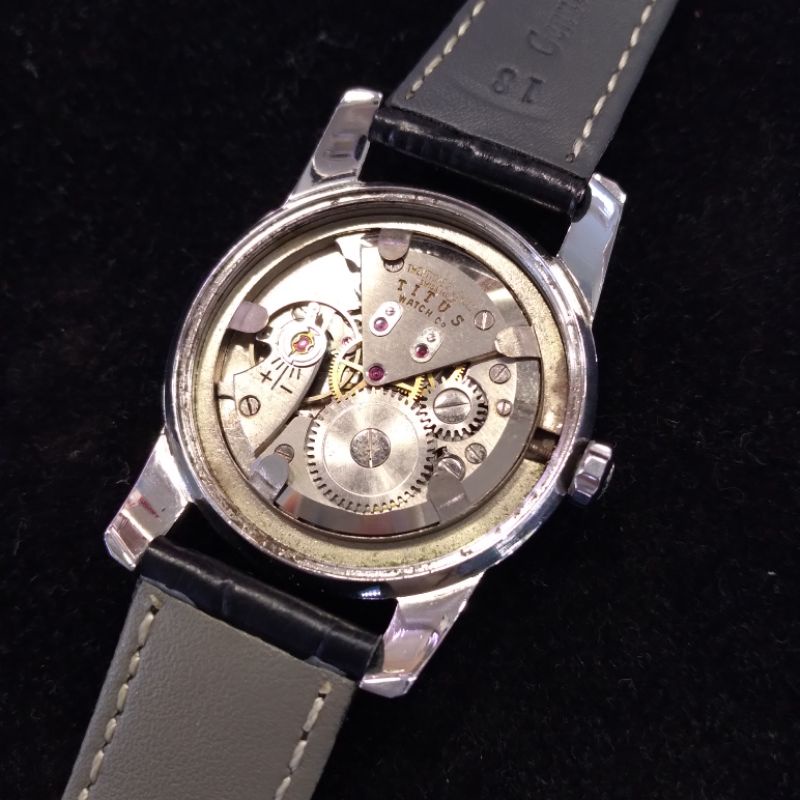 Jam Tangan Pria Titus Patina cream dial original