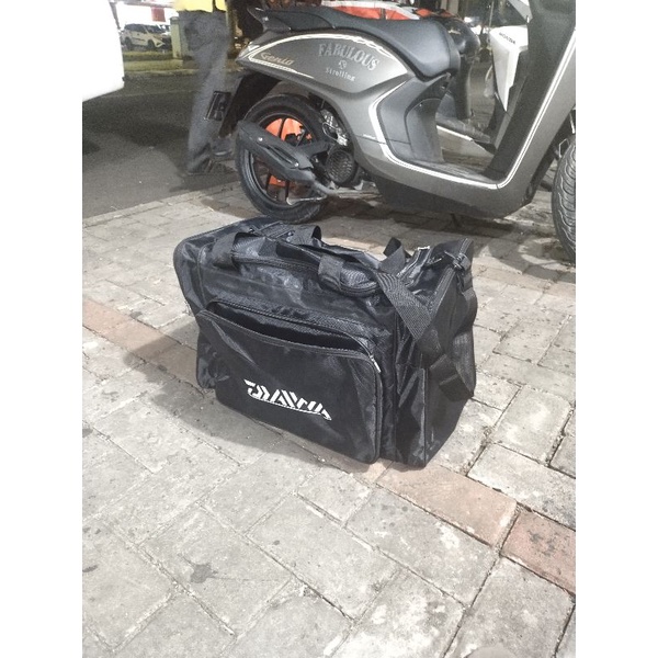 fishing travel bag daiwa big size