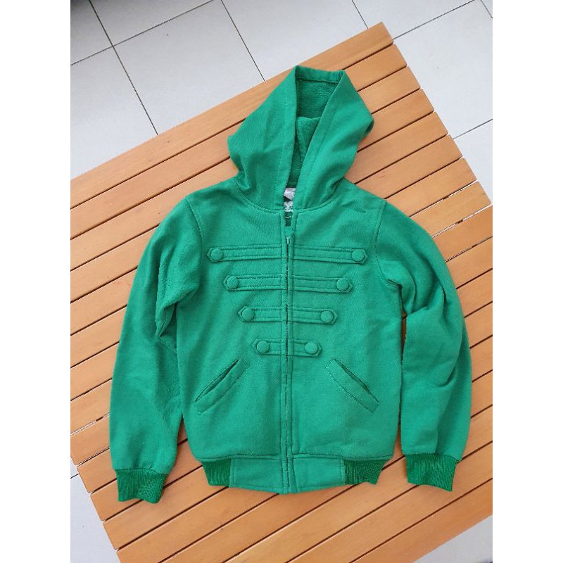 jaket hijau model the beatles