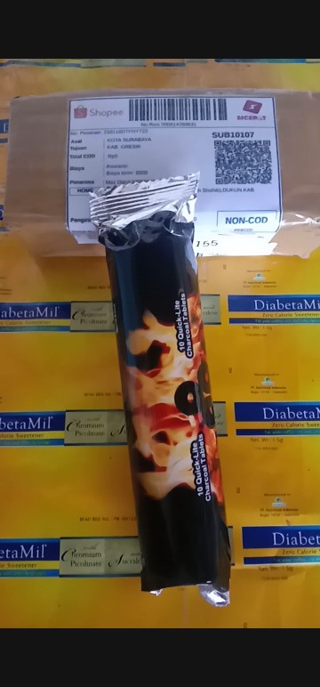 Arang Magic Langsung Nyala Charco Thunder Magic Roll Isi 10pcs /  Briket Bukhur Shisha Dupa Arab