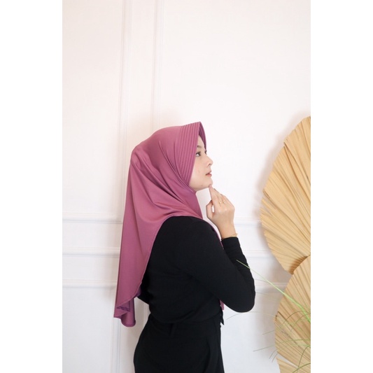 JILBAB JERSEY PET PINGUIN