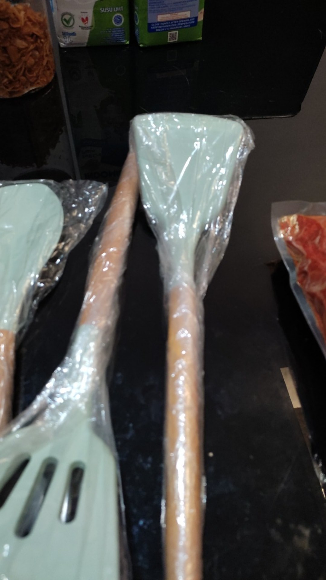 Orinoco Alat Masak Sutil Silicone Solid Turner / Tahan Panas Anti Leleh / Or-203a Tosca