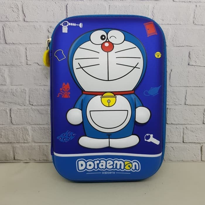 

TEMPAT Kotak pensil dan alat tulis EVA Hardcase DORAEMON original - Doraemon