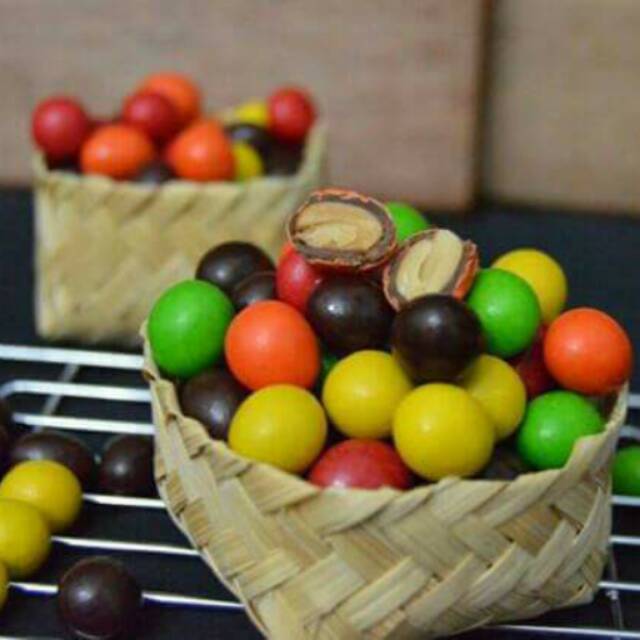 

Coklat Feby warna