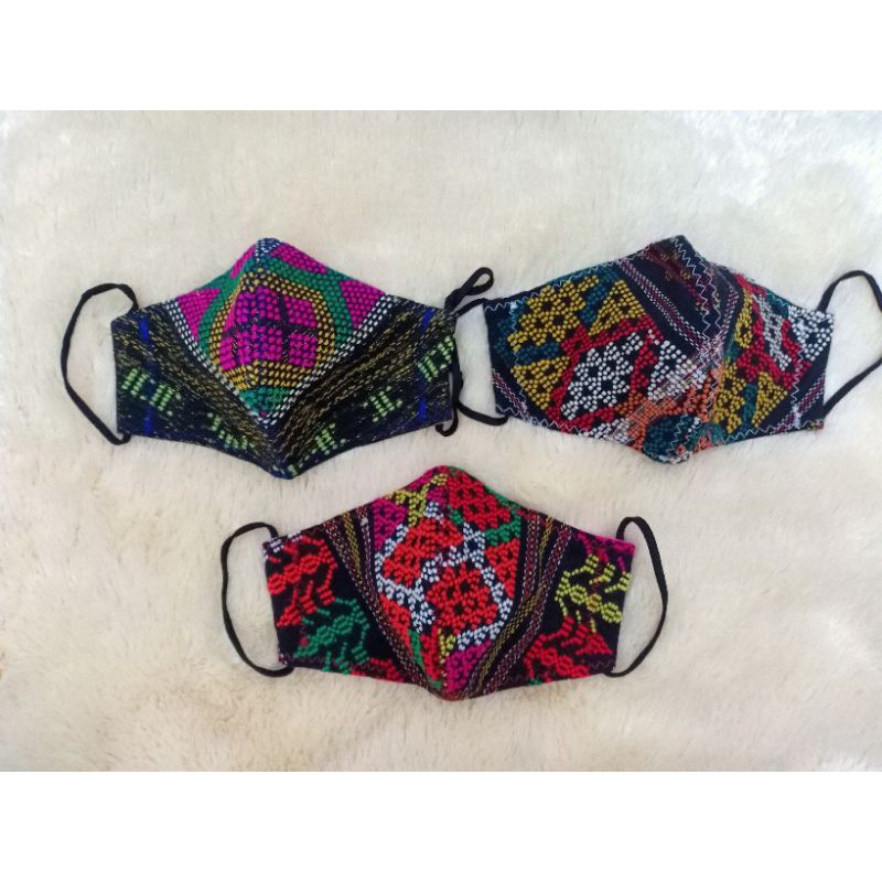 Masker Ulos Sadum Hitam