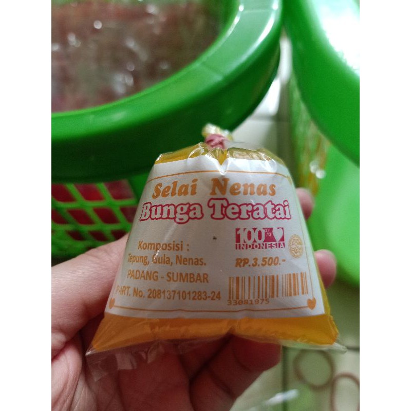 

Selai nanas bunga teratai