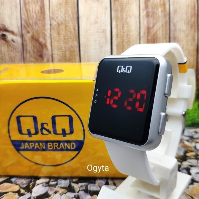 Jam Murah Q&Q Qnq Qq Led Jam Tangan Pria Wanita Strap Karet M197J001Y Original