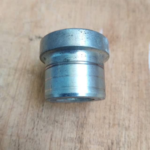 Bos roda depan honda matic vario/beat/scoopy