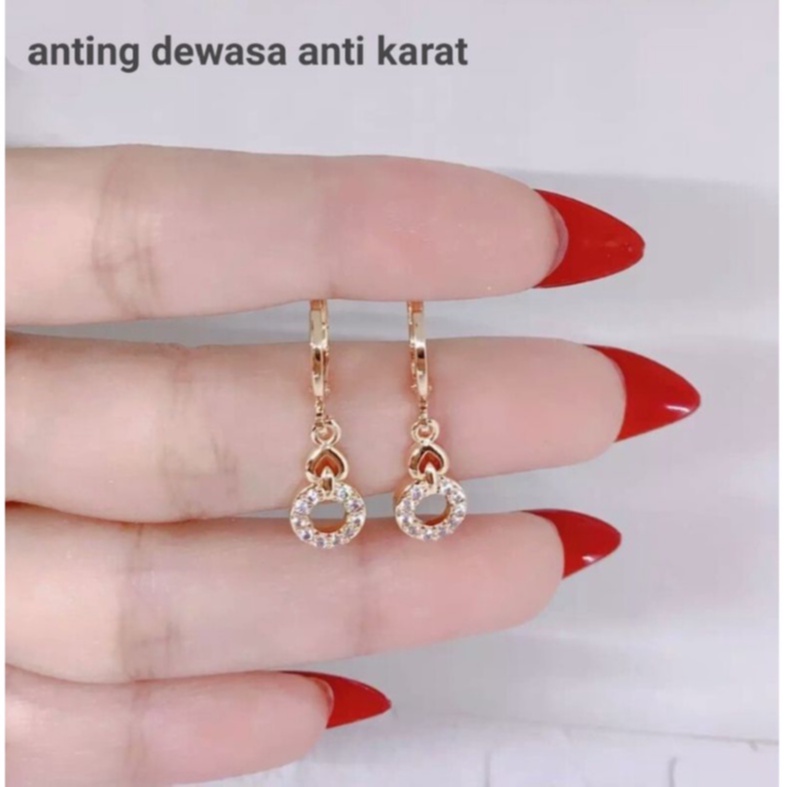 ANTING TITANIUM WANITA ANTI KARAT BERLAPIS EMAS ASLI IMPOR