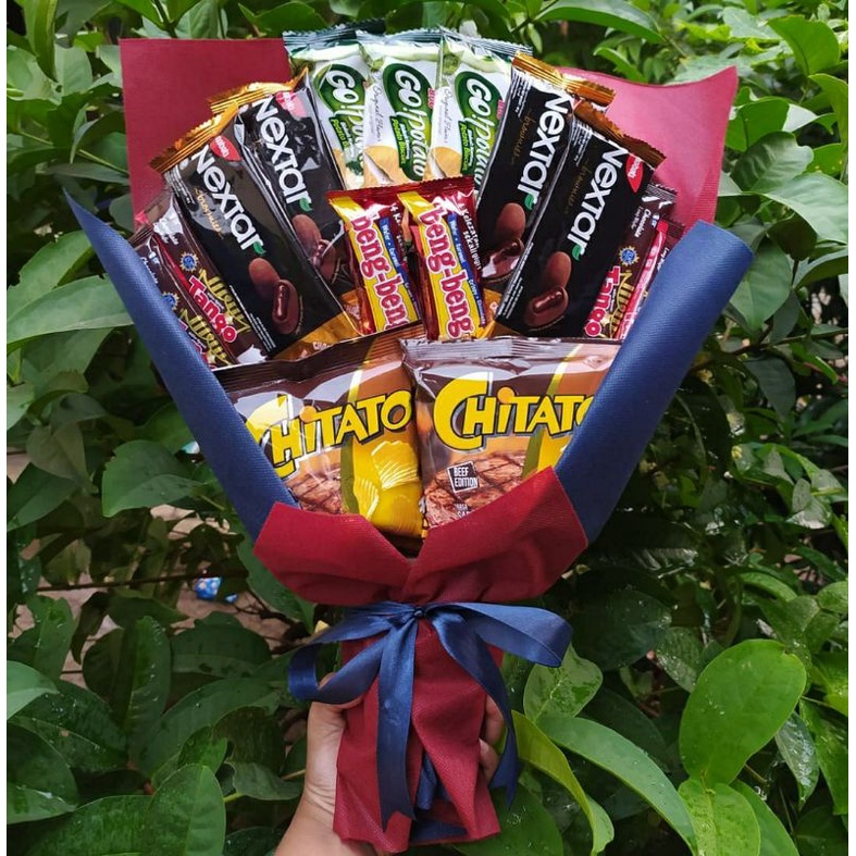 (S) Buket Snack cowo keren /paket/bingkisan Snack Ulang Tahun/Ultah/ Wisuda/Kado/Hadiah