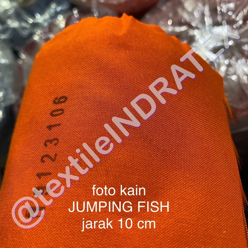 ( per 1 roll ) KAIN CRAFT SPANDUK DEKORASI BENDERA UMBUL UMBUL KERAJINAN TANGAN background foto backdrop dekorasi printing sublime kerajinan tangan slayer TC JUMPING FISH SARI WARNA Lebar 115 cm