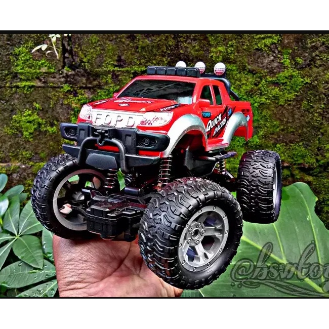 RC Rock Crawler 1:20 Off Road 2WD - Mobil Remot Kontrol Jeep Pickup Offroad Baterai Cas Berlampu