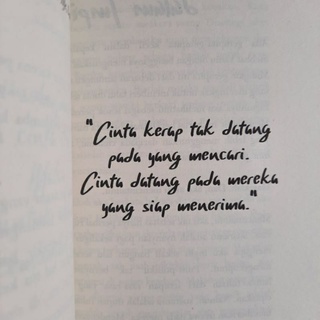 Jual Buku Merayakan Kehilangan Shopee Indonesia