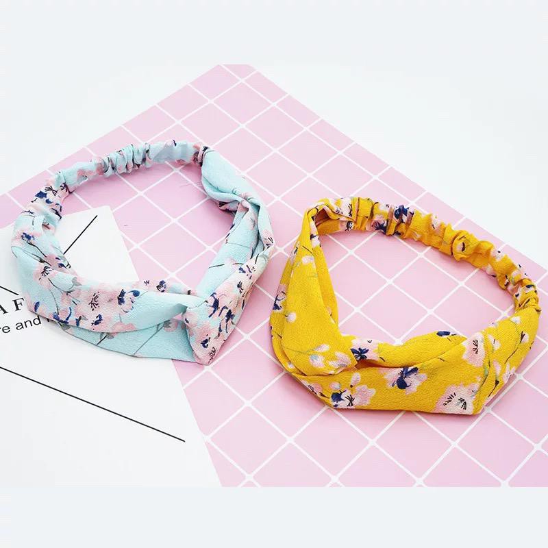 Bando Bandana Kain Motif Ala Korea