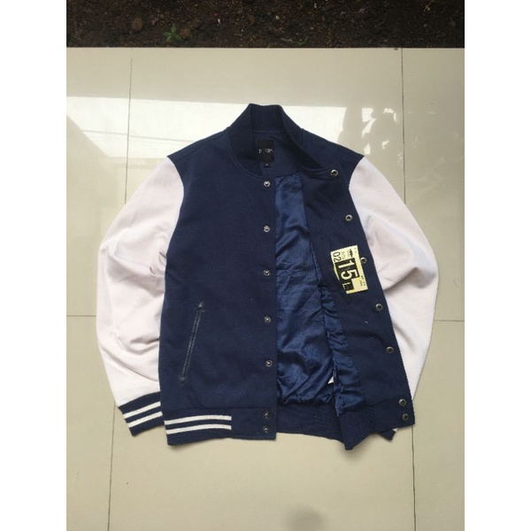 JAKET VARSITY SECOND TOPTEN