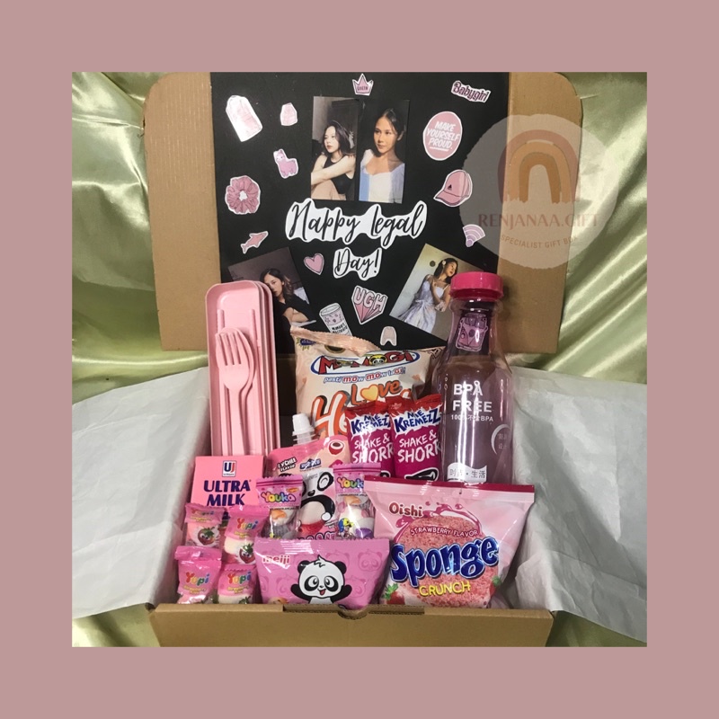 

HAMPERS GIFT BOX CUSTOM • GIFT BOX SNACK