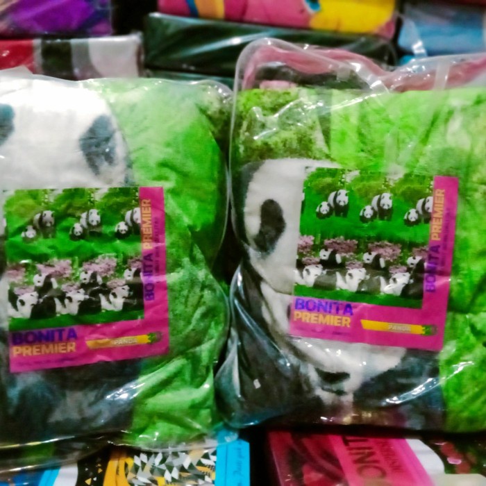 Selimut Bonita 160X200 Motif Panda On Sale