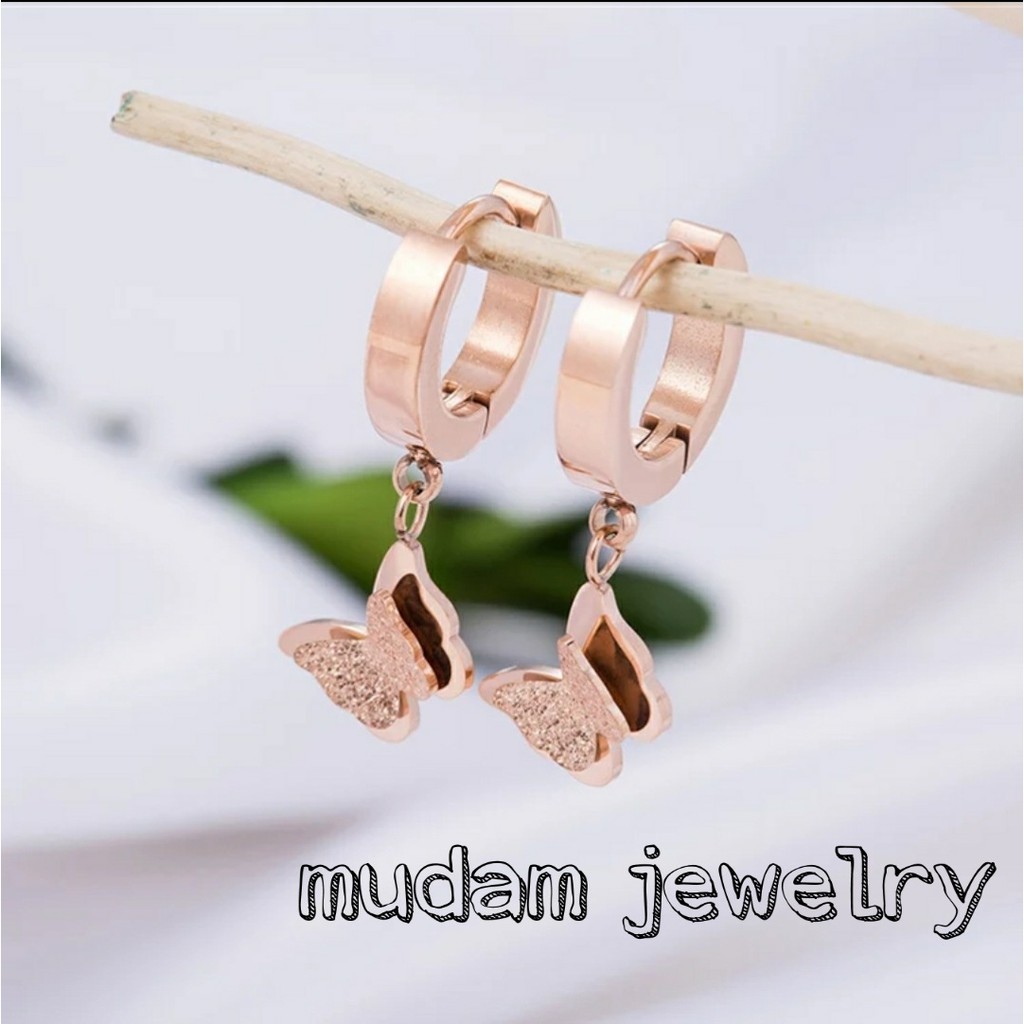 Anting Titanium Kupu-Kupu Juntai Untuk Wanita Fashion Warna Rose Gold, Gold dan Silver