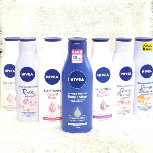 NIVEA  EXTRA WHITE BODY LOTION 100ML