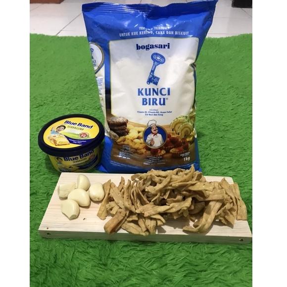

ㅱ kue bawang padang/keripik bawang 500/750gram HOT ITEM 2699 ✯