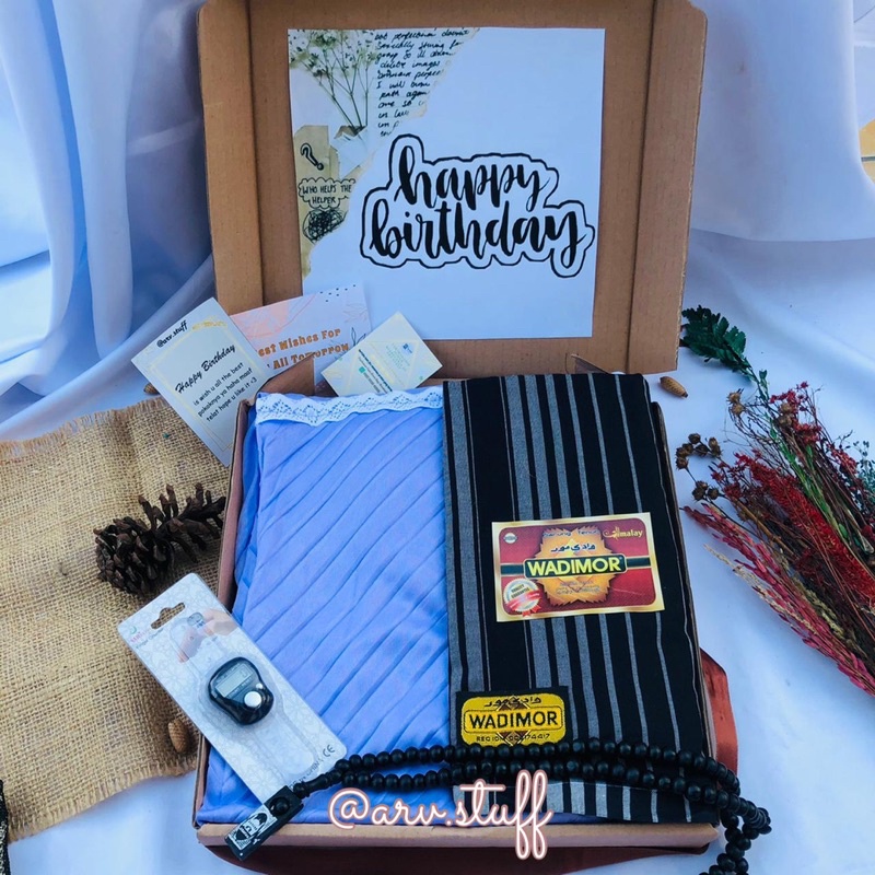 HAMPERS COUPLE WEDDING / Hampers hadiah wisuda kado wedding pernikahan gift box parcel termurah hampers ulang tahun hari ibu mothers day hari kasih sayang alat sholat hadiah hari raya murah viral termurah se shopee