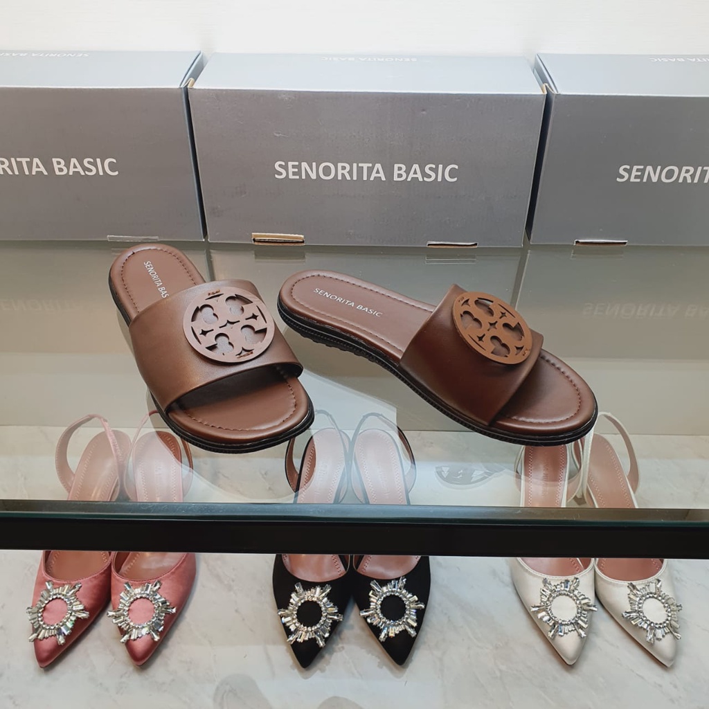 SENORITA Basic 113 -  SNR Flat 2cm ( Upsize + 1)