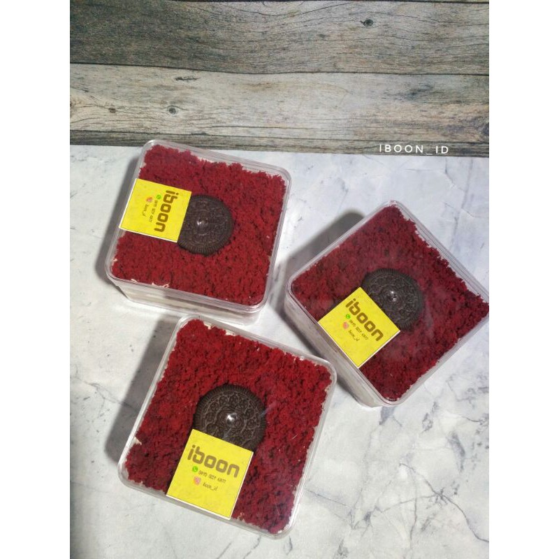 

Red Velvet dessert box