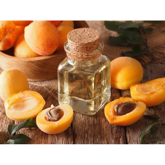 Apricot Kernel Oil / Natural Oil