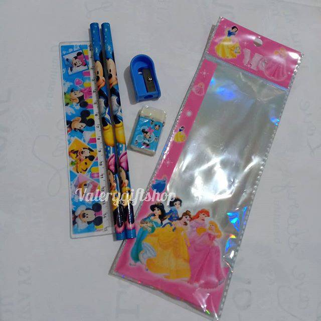 

Set Alat Tulis Anak Karakter Mickey Mouse / Princess