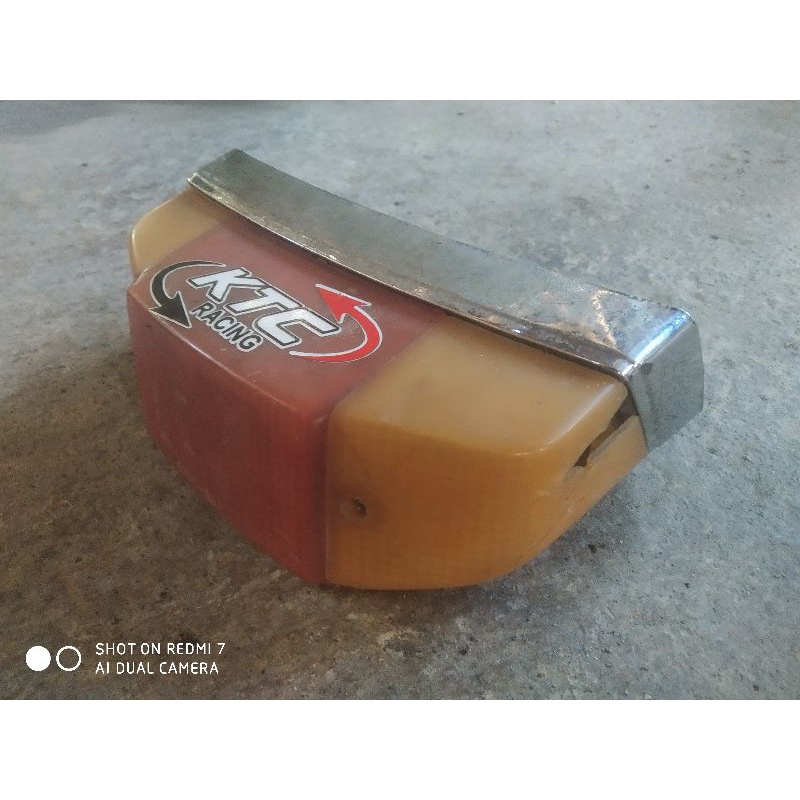 stoplam Yamaha robot / stoplam Yamaha v80 robot / stoplam Yamaha super deluxe / lampu belakang Yamah