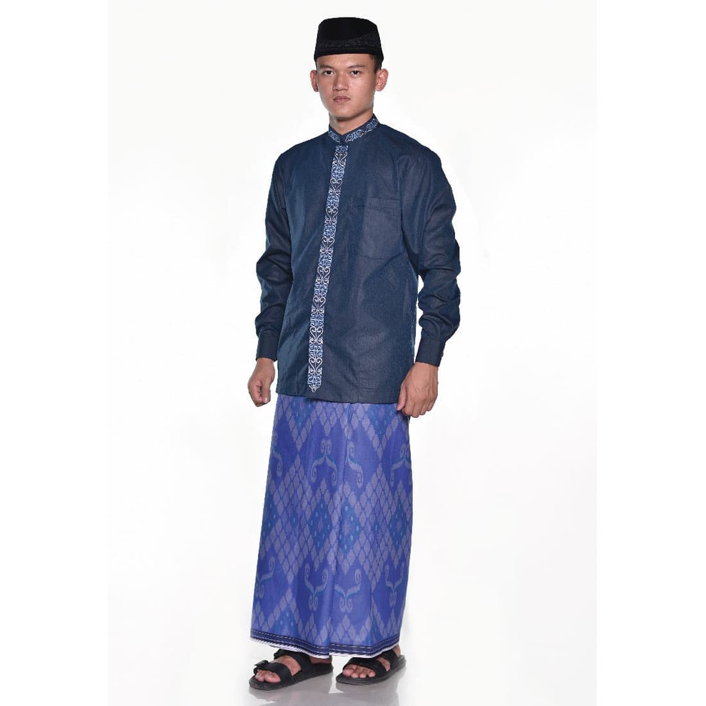 Promo Atlas Sarung Idaman Kembang Flamboyan Biru Tua