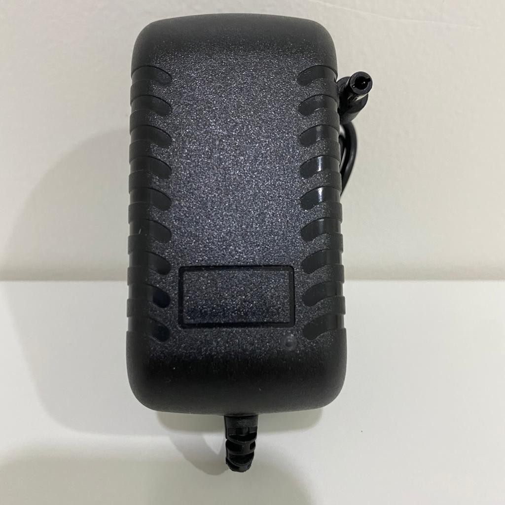 Adaptor 9V 2A / Adaptor 9 Volt 2 Ampere