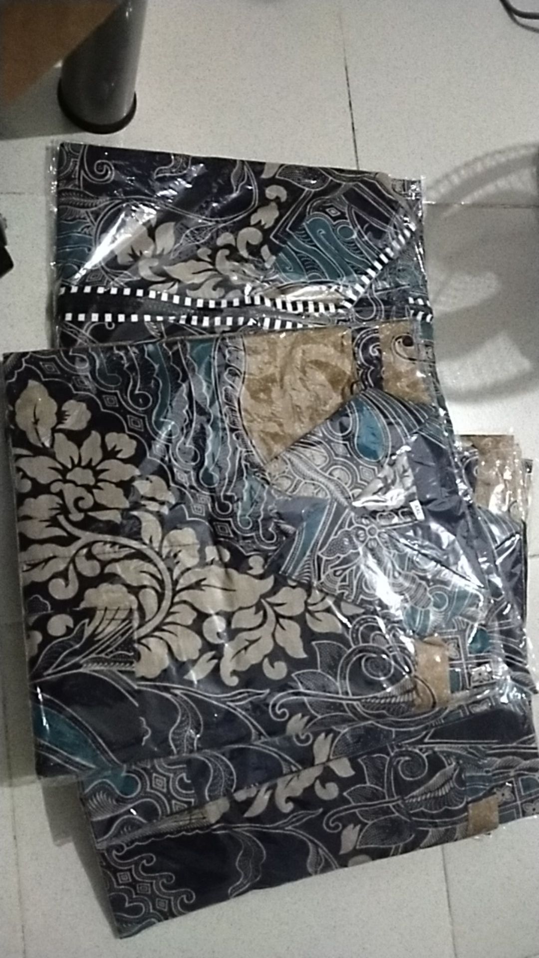 Maura Couple - Sania Ruffle Batik Couple Ori Ndoro Jowi Garansi Termurah Shopee - Batik Modern Solo