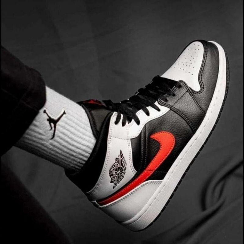 Air Jordan 1 Retro Chile