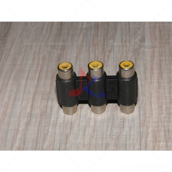 3 RCA Female to 3 RCA Female Coupler