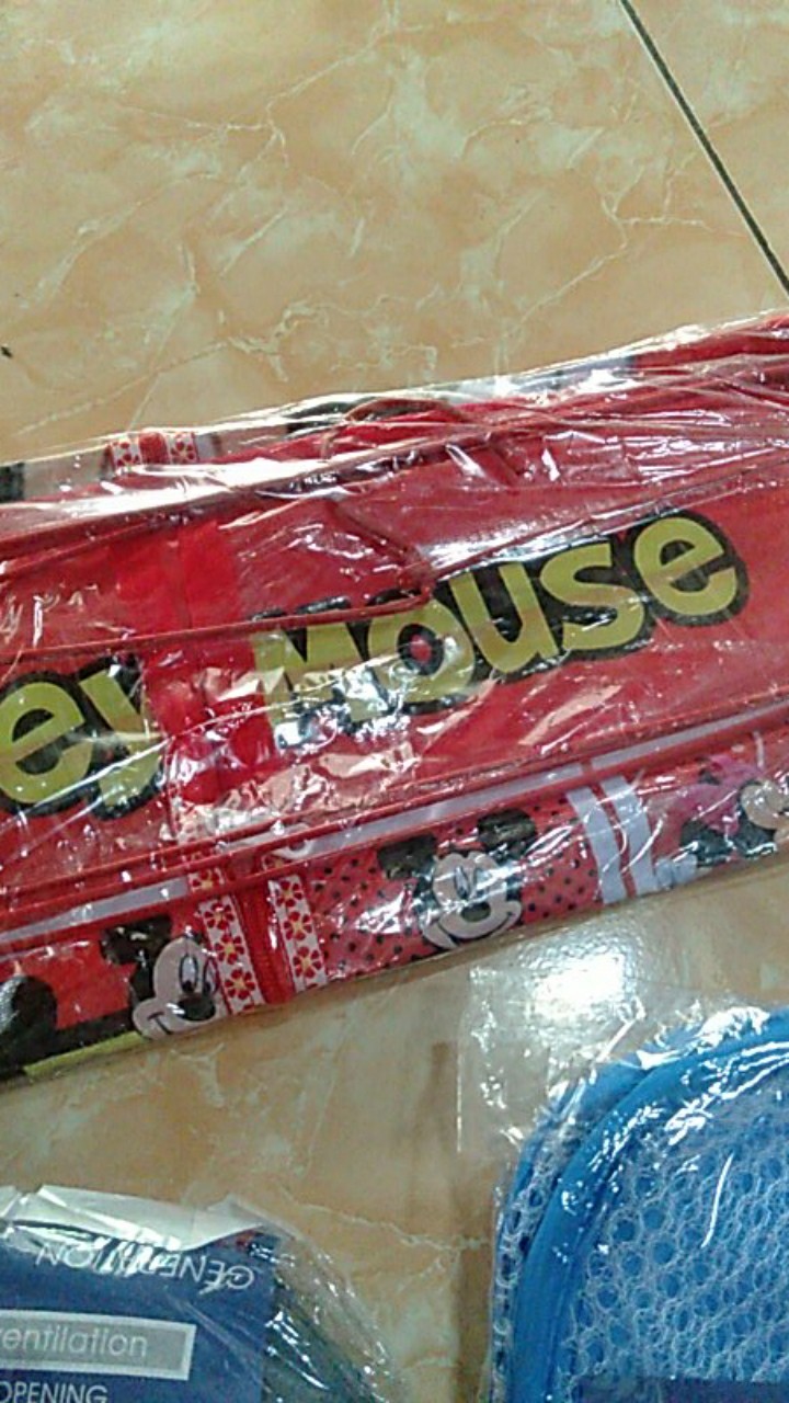 Gantungan Jilbab Karakter