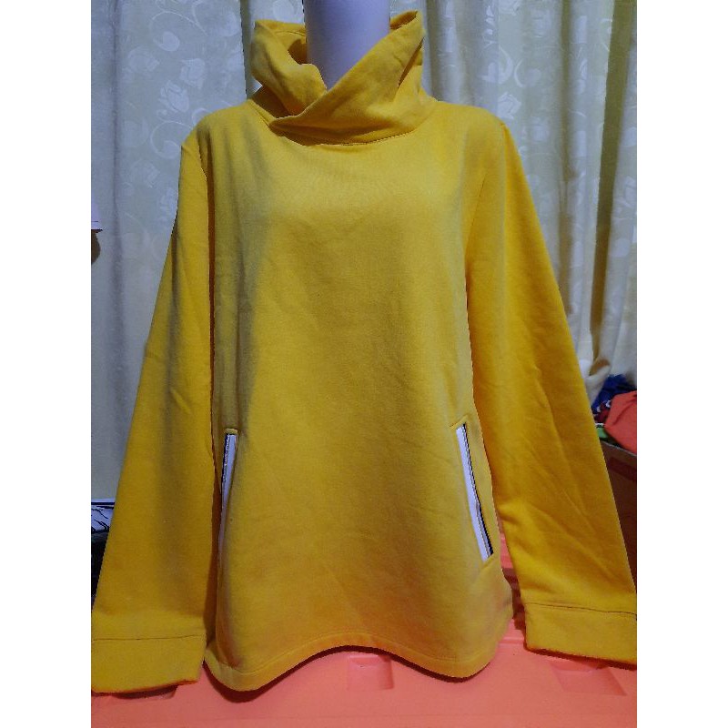 Sweater S.Oliver kuning size 42
