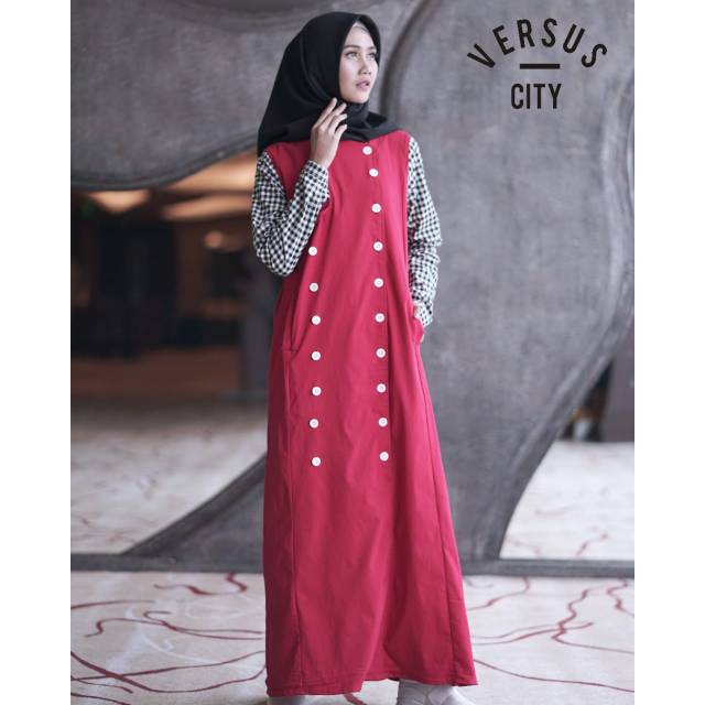 Sabina tartan versus city preloved