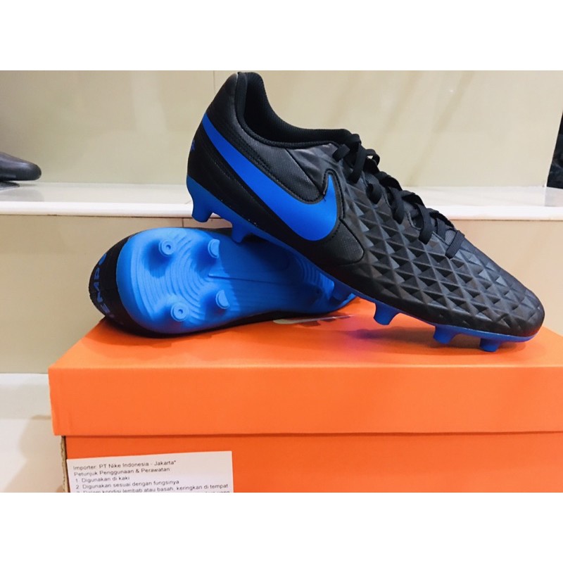 Sepatu Bola Nike Tiempo Legend 8 Club FG original