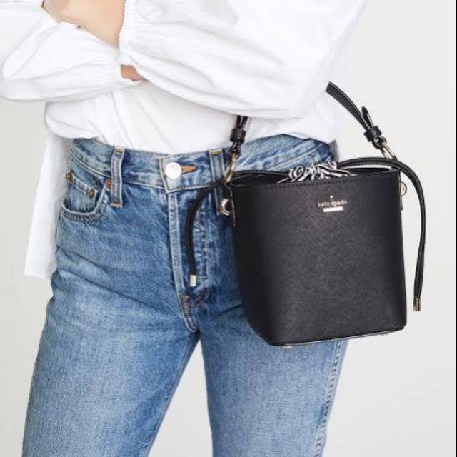 Kate Spade Cameron Street Pippa Bucket Bag hayes street leather tas ori authentic asli selempang