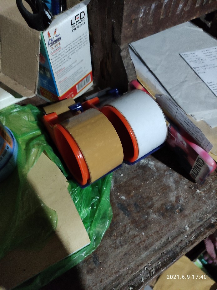 Dispenser Tape Cutter Besi / Pemotong Lakban 2 Tajam Dan Elastis, Promo ! !