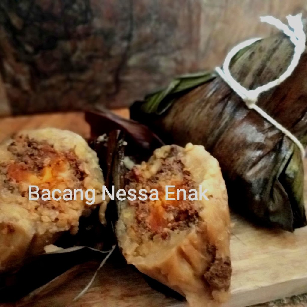

Bacang Ayam, Bacang Babi, Bacang plus telor asin. Bacang Nasi/Ketan - Nasipedasbabi