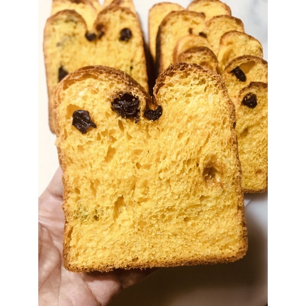 

Sourdoughpumpkin raisin sanwichbread