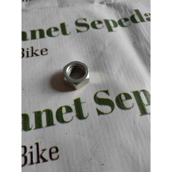 Satu Biji Mur AS Gerobak Besi