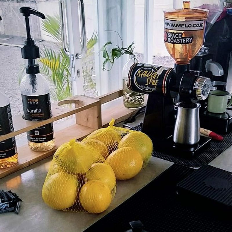 

Jeruk Lemon California Premium 1kg