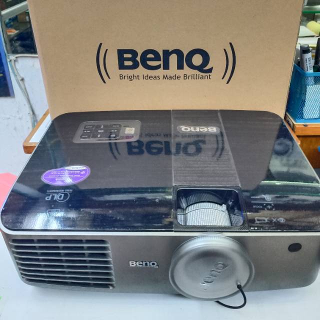 PROYEKTOR BENQ MX764. HDMI