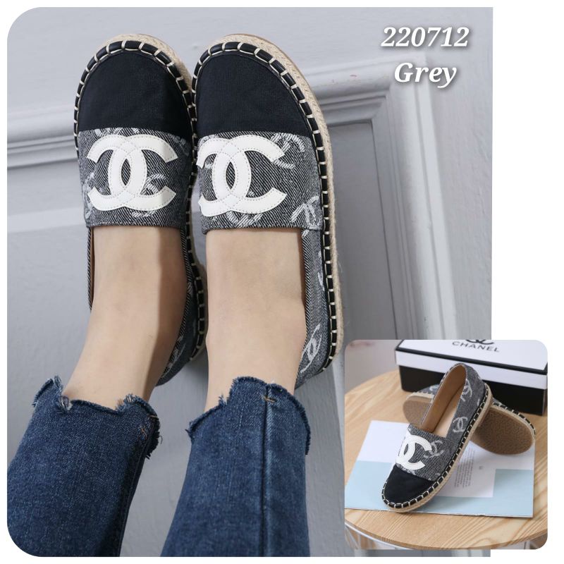 Sepatu Slop wanita import Canvas kode 220712