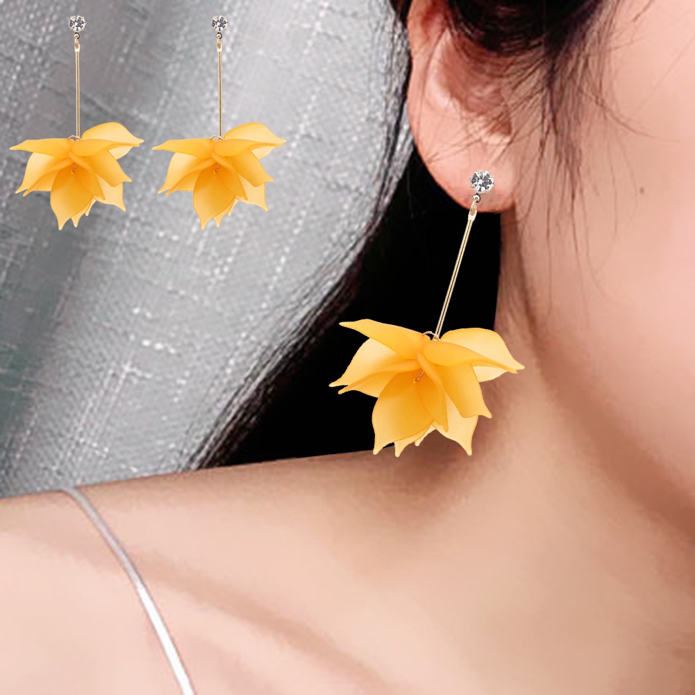 Hu Hu Hu Hu Hu Alat Bantu Pasang Kacamata♡ Anting Stud Panjang Menjuntai Bentuk Kelopak Bunga Bahan Resin Untuk Wanita